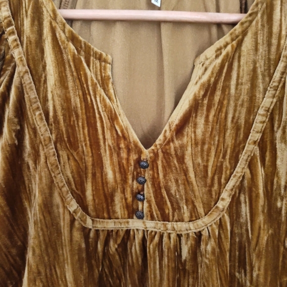 Lovely Rich Fall Saffron Velvet Whimsy Goth Babydoll Top Size Medium - Picture 3 of 3